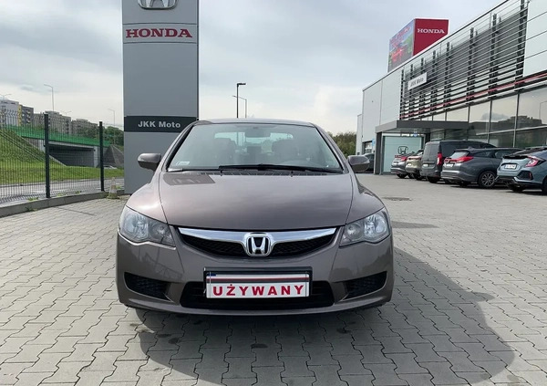 Honda Civic cena 34700 przebieg: 152000, rok produkcji 2010 z Bychawa małe 596